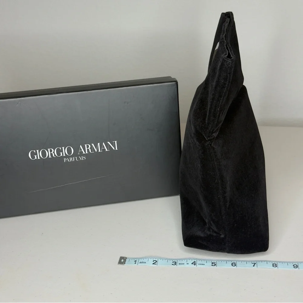 NEW Giorgio Armani Black Velvet Pouch Luxury Beauty Bundle